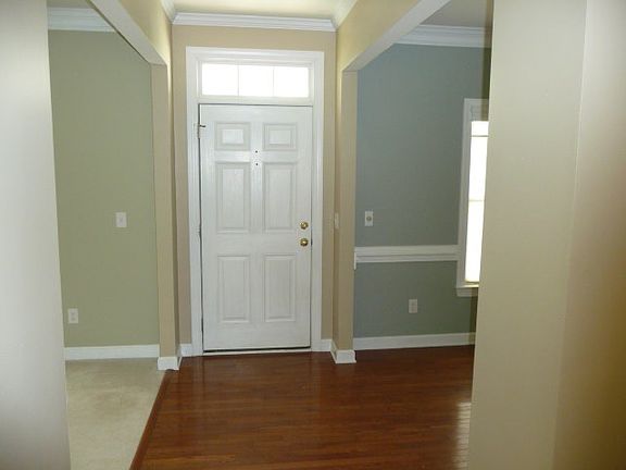 3rd image of 1703 Berryman Blvd
