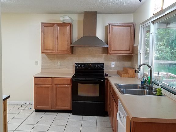4th image of 6841 Chilham Dr