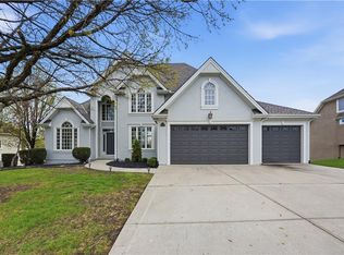6205 NW 101st St, Kansas City, MO 64154