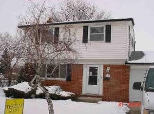 11103 Plumbrook Rd, Sterling Heights, MI 48312