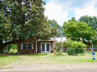 868 Progress Rd, Mc Lain, MS 39456