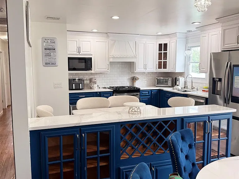 10 Candlewood Rd — Photo 17