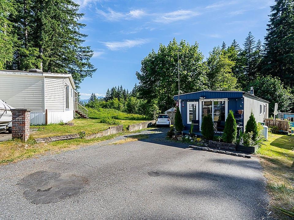 1st image of 2216 Lougheed Hwy #8