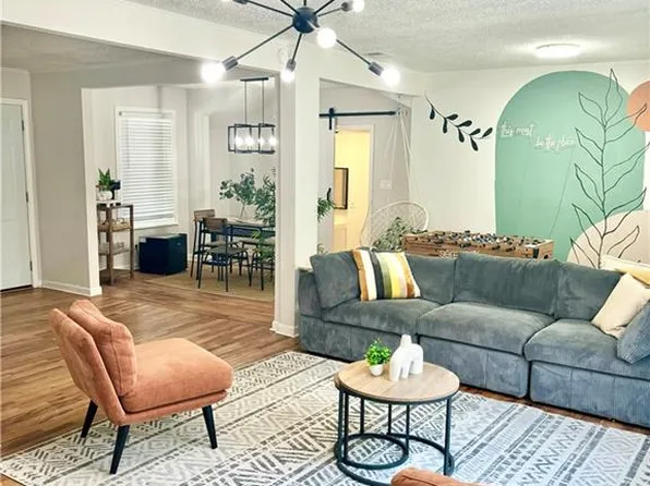 5442 Scofield Rd, Atlanta, GA 30349