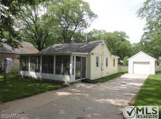 221 Donald St, Muskegon, MI 49442