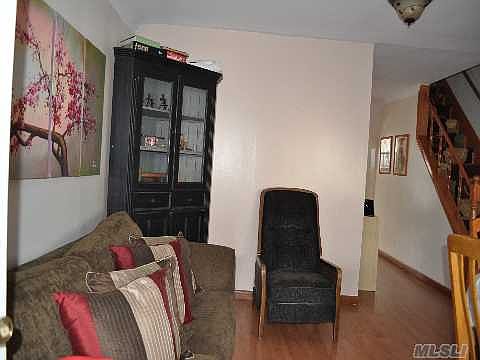 2nd image of 11414 135th St