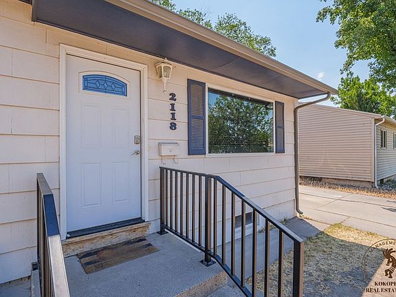3rd image of 2118 N 22nd St