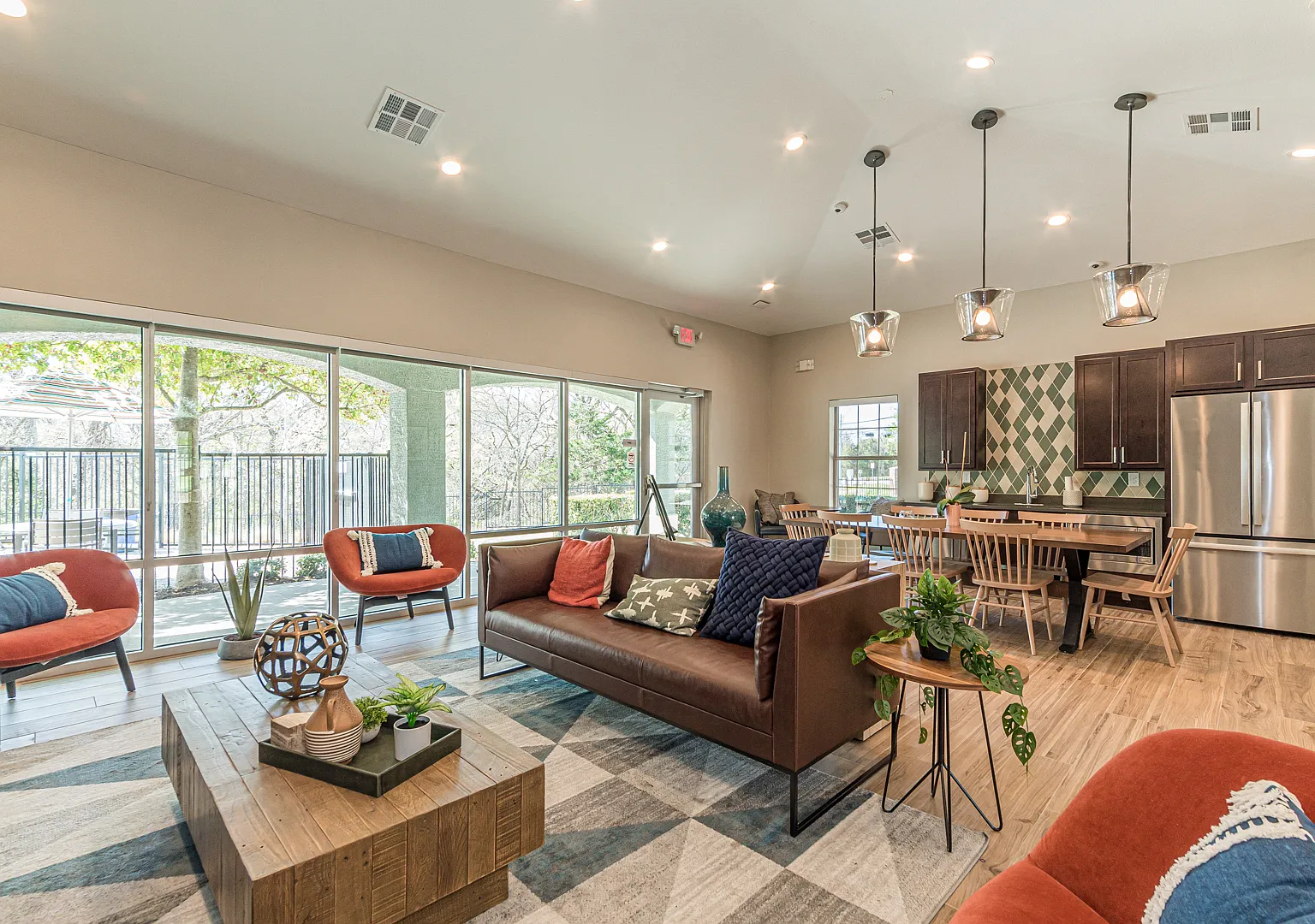 Kinwood Apartments — Photo 3