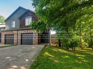 758 W Breeze Cv, Fayetteville, AR 72703