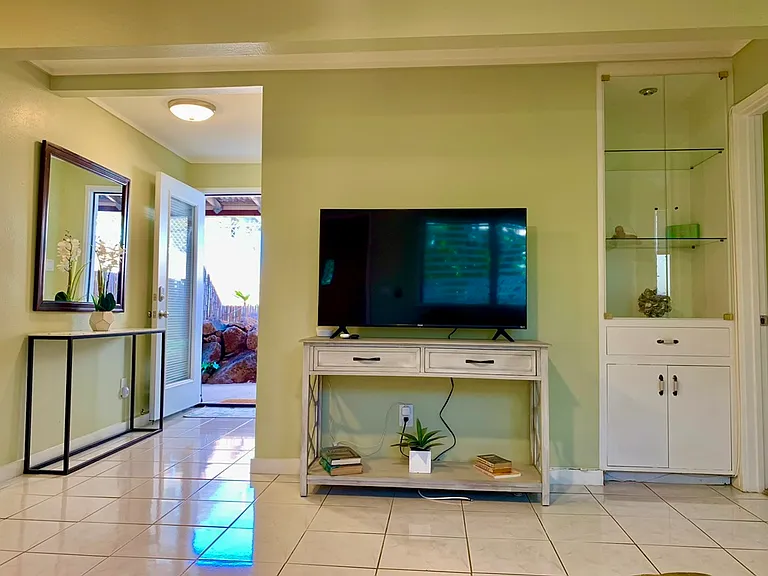 3503 Trousseau St #B — Photo 8