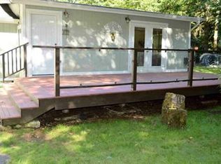 8915 Winslow Dr SW, Olympia, WA 98512