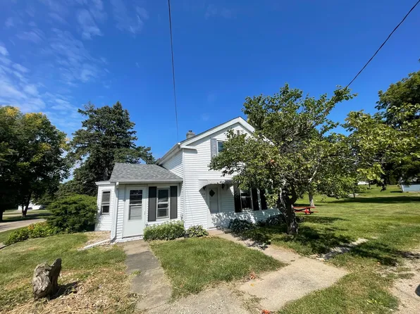 314 S High St, Granville, IL 61326