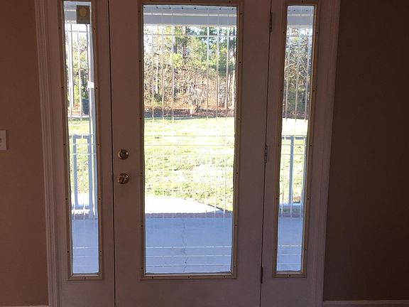 Front door entrance/foyer