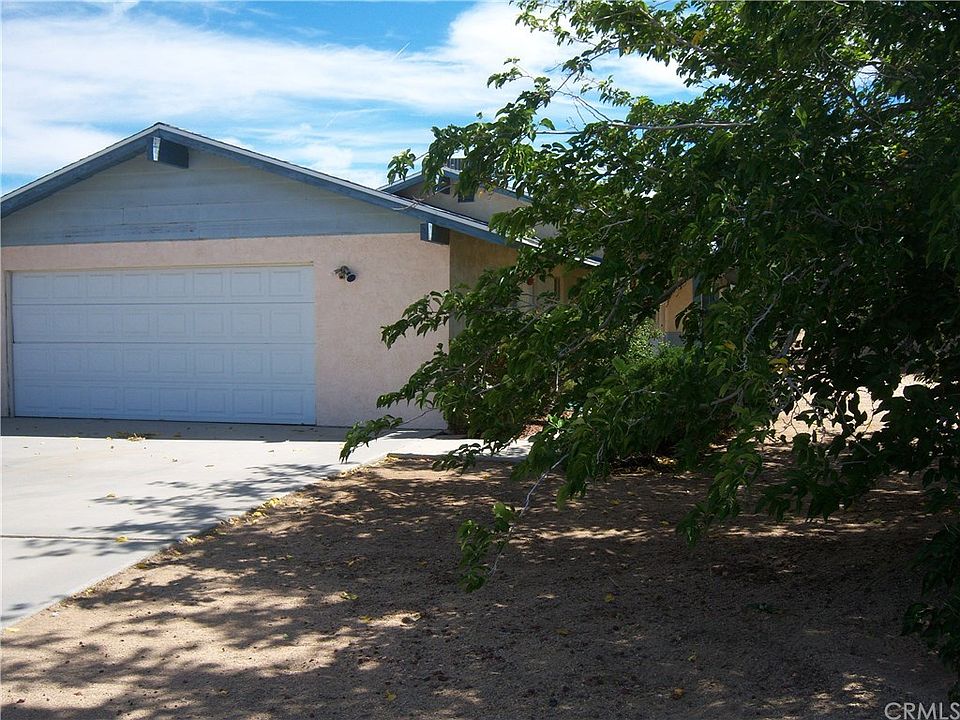 1st image of 55994 Golden Bee Dr
