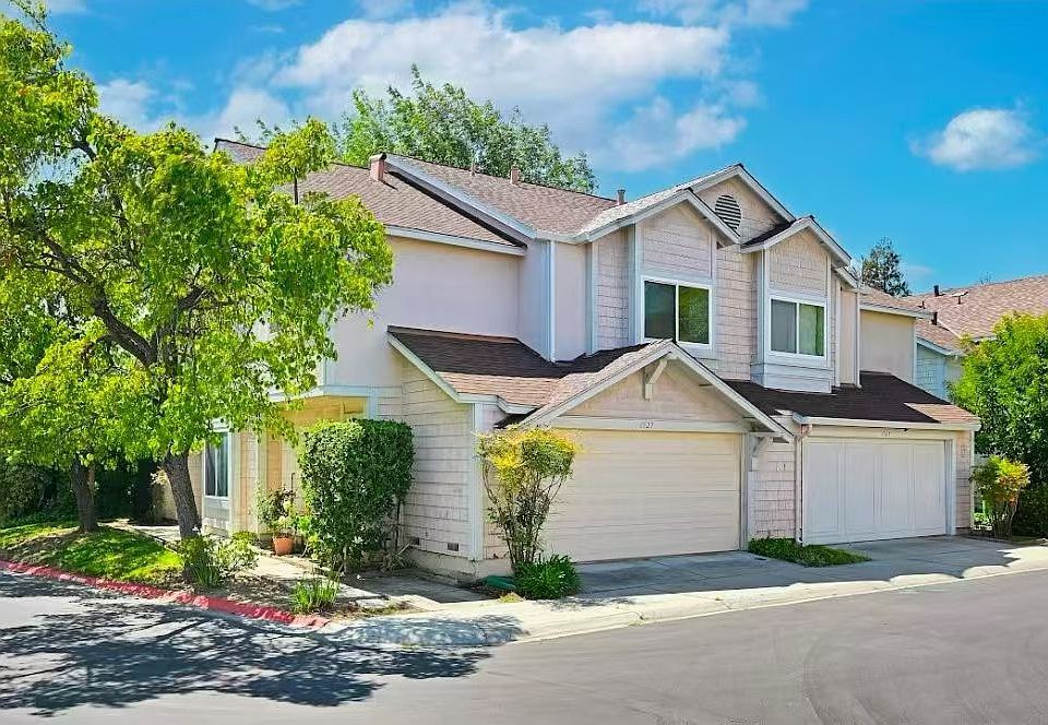 1st image of 1527 Goody Ln