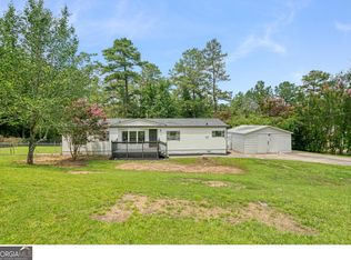2113 Rock View Ln NE, Conyers, GA 30012