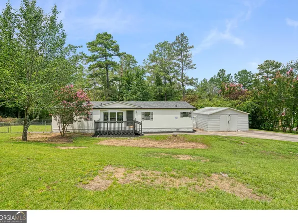 2113 Rock View Ln NE, Conyers, GA 30012