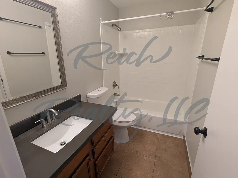 921 W University Dr #1107 — Photo 30
