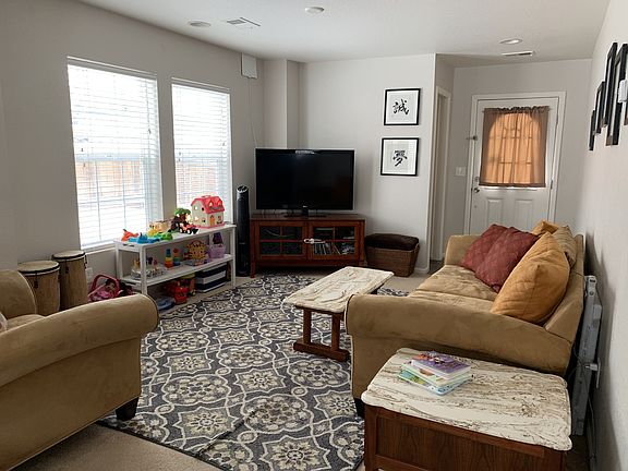 5th image of 4144 Alcazar Dr