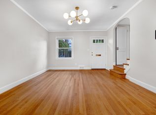 2329 Huidekoper Pl NW, Washington, DC 20007