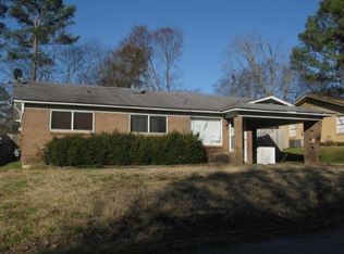 309 N 11th St, Nashville, AR 71852