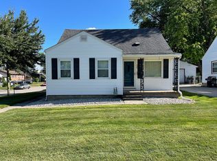 324 Goodrich Rd, Bellevue, OH 44811