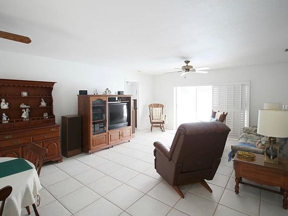 5th image of 1909 Hudson Ct