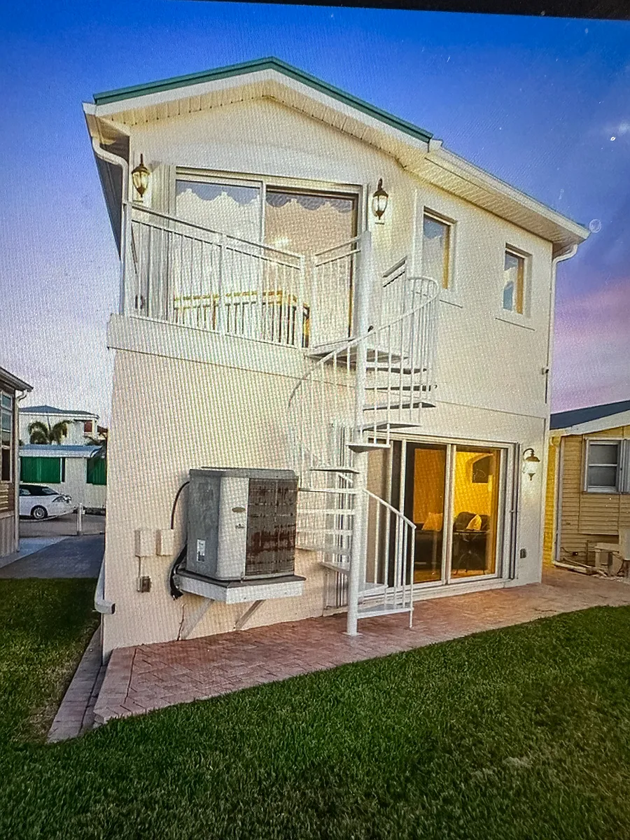 Building Photo - 1333 Nettles Blvd
