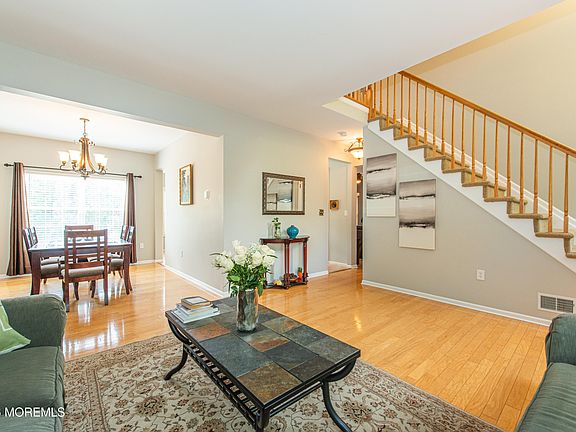 2nd image of 91 Nutmeg Road