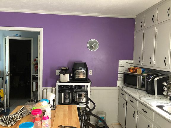 2nd image of 3412 Birchwood Trl