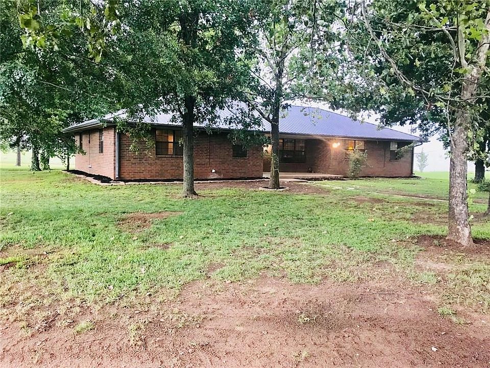 You will look far and wide before you find as beautiful of a ten acre spread as this one.  The house has been remodeled from head to toe, with the most beautiful granite I have ever seen in the very roomy kitchen.  Updated windows, metal roof, NEW HVAC, wood look ceramic tile flooring.  Three bedrooms and three full baths!