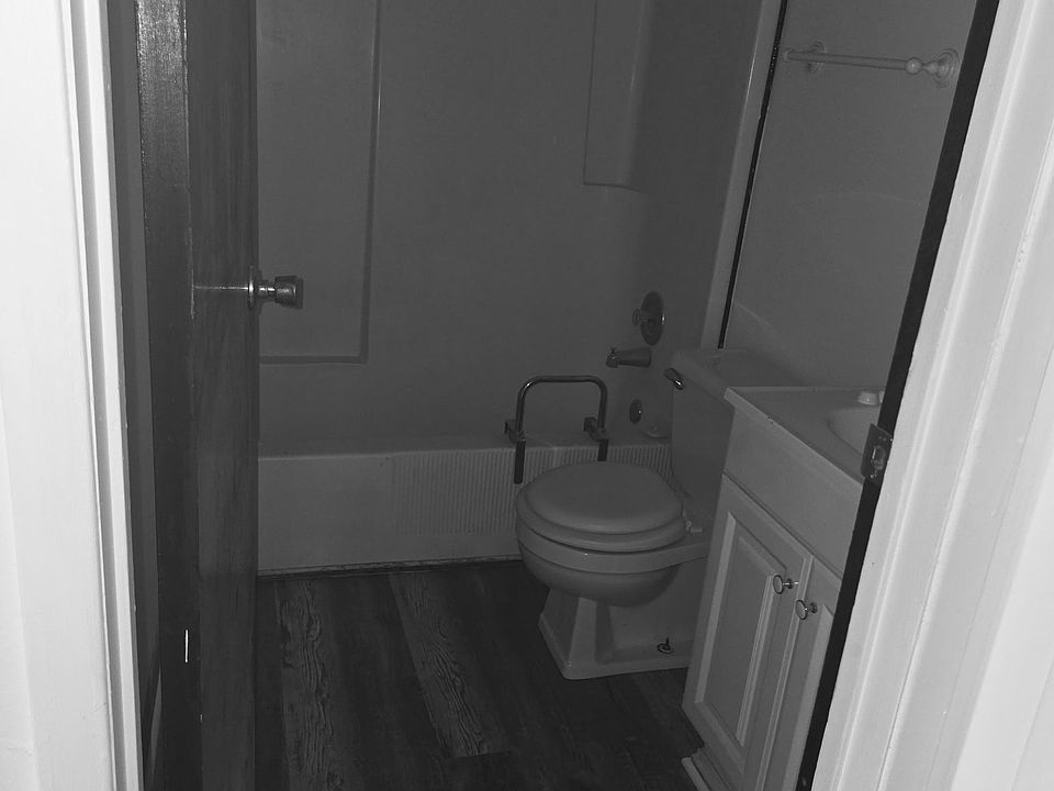 Full bath