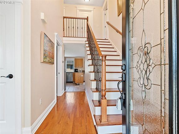 3rd image of 3212 NE 180th Ct