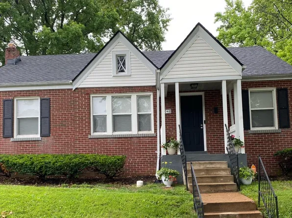 8948 McNulty Dr, Saint Louis, MO 63114