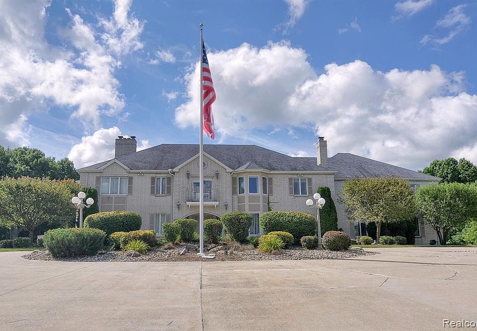 1st image of 4530 Warwick Circle Dr