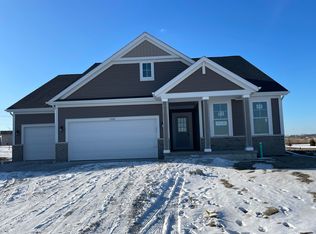 6506 Sky Dr, Schererville, IN 46375