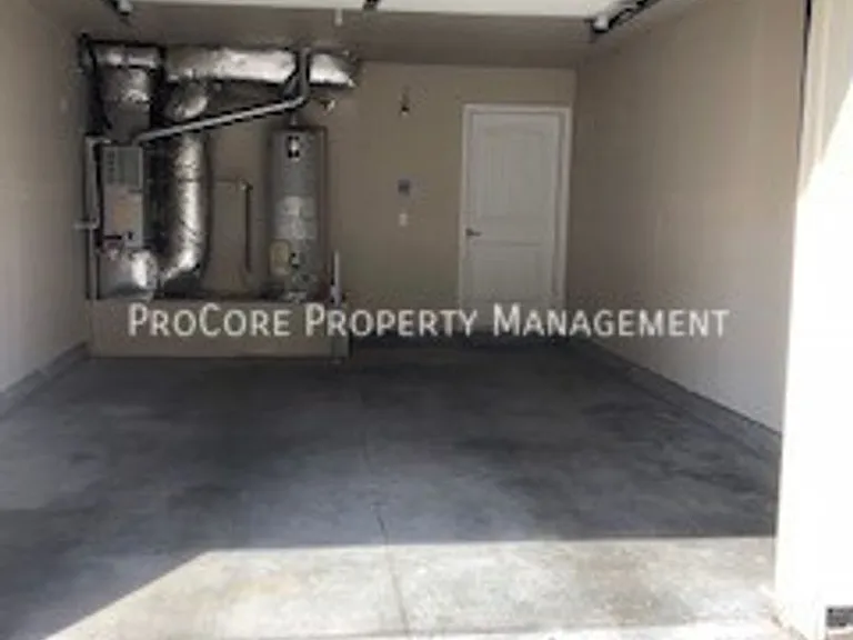9846 W Rosecroft Ct — Photo 22
