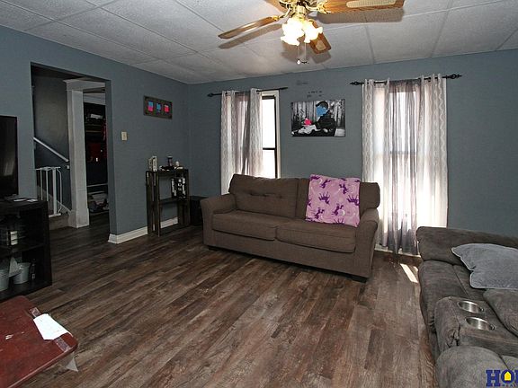 4th image of 1120 2nd Ave