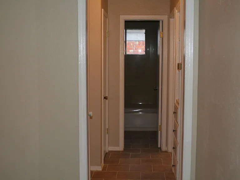 3208 SW 72nd St — Photo 12
