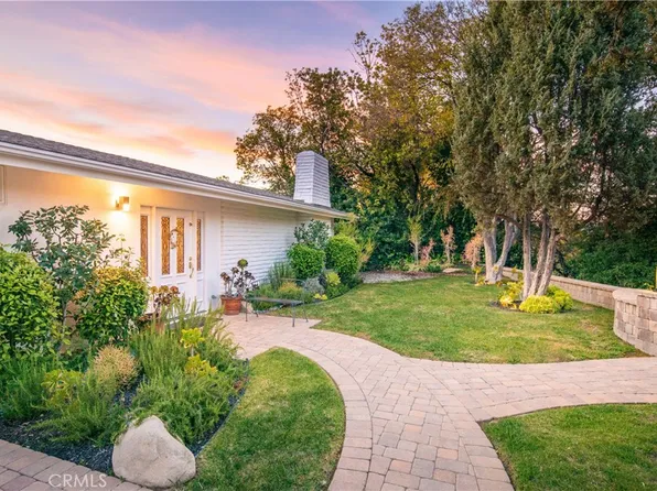 3825 Sapphire Dr, Encino, CA 91436