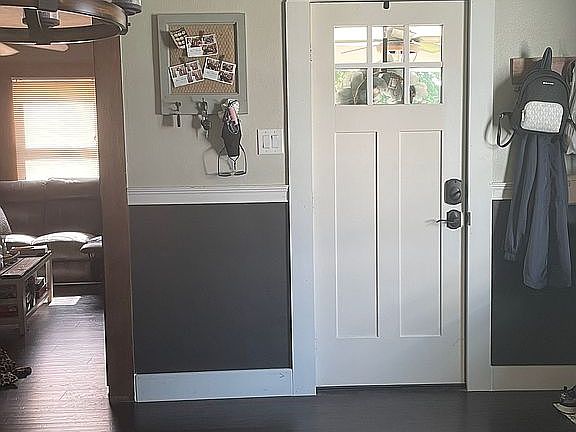 3rd image of 727 Gray Ave