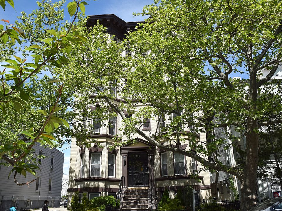 1st image of 162 Fairview Ave APT 8