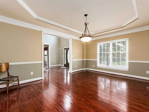 4th image of 8373 Autumnwood Way