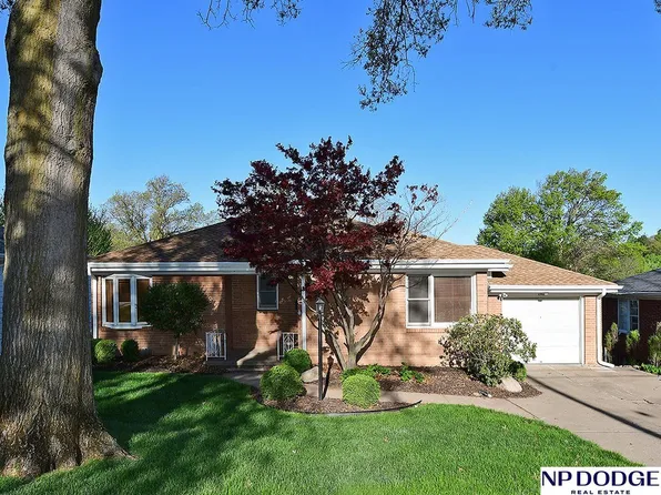 1308 N 56th St, Omaha, NE 68132