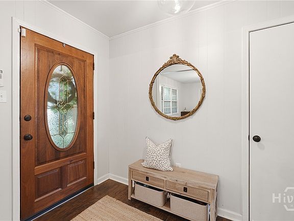5th image of 8305 Meadowbrook Road