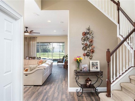 4th image of 29736 Cedar Waxwing Dr