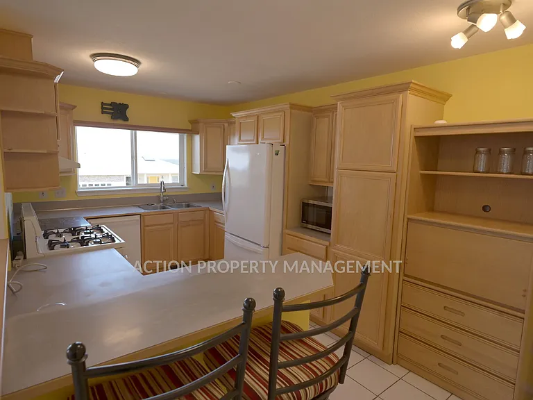 70 Amethyst Dr — Photo 10