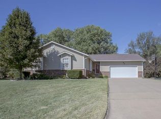 4217 N Country Ln, Wichita, KS 67220