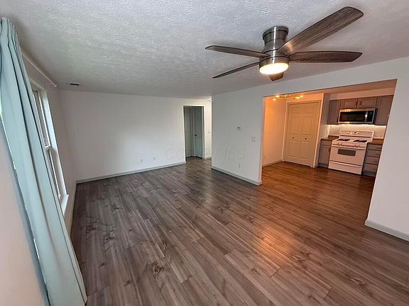 4th image of 1561 Jennifer Ct APT D