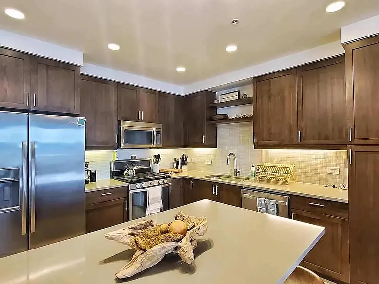 3301 Arapahoe Ave #E405 — Photo 3